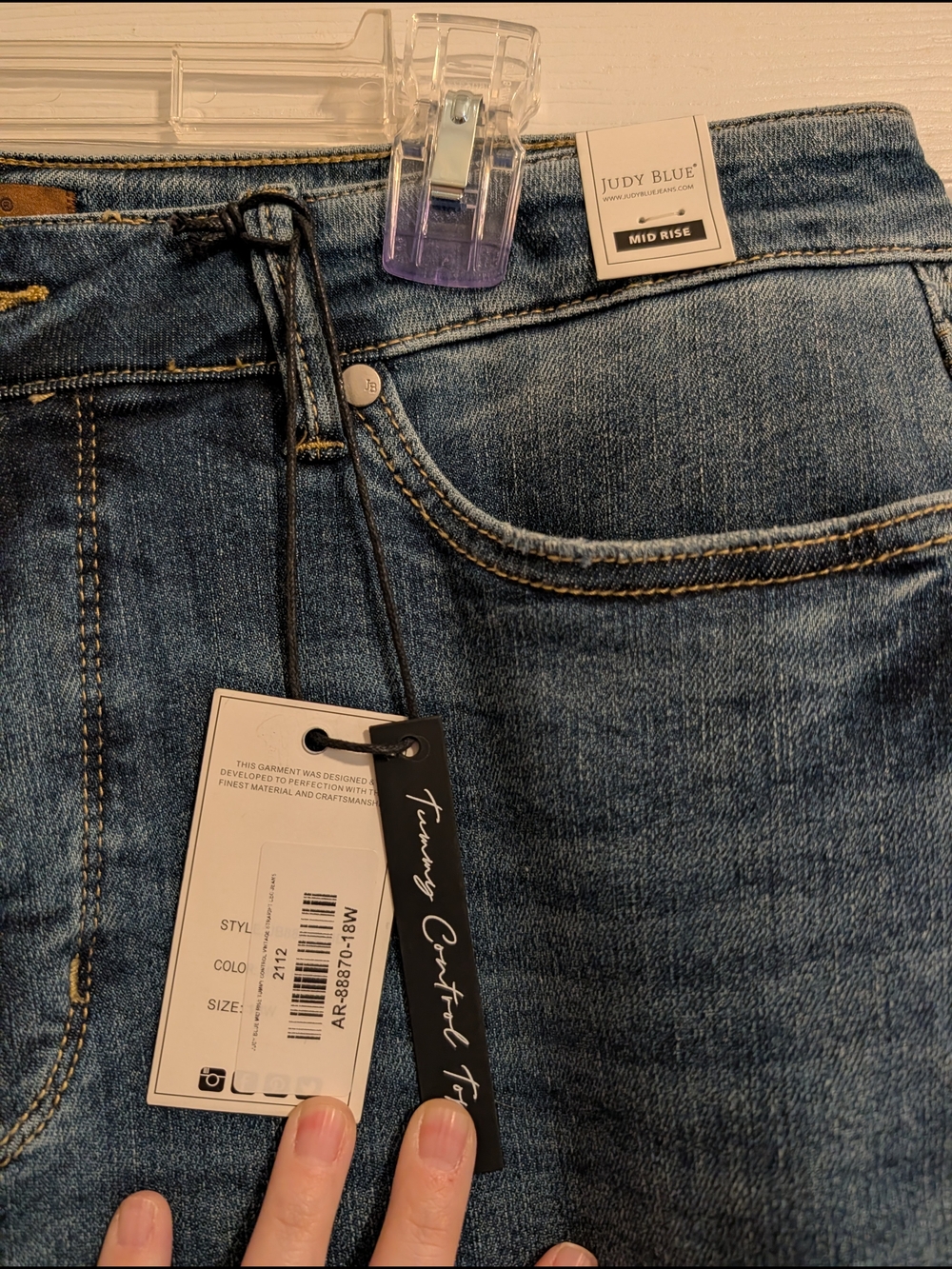Judy Blue Classic Straight-Leg Jeans in Medium Blue - Picture 2 of 6
